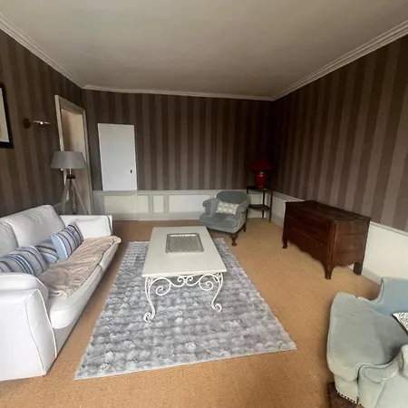 Apartment Grand 180 M2 Centre *